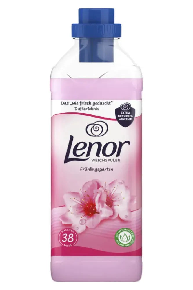 SPRING GARDEN Fabric Softener - LENOR - 950ml / 38 Washes