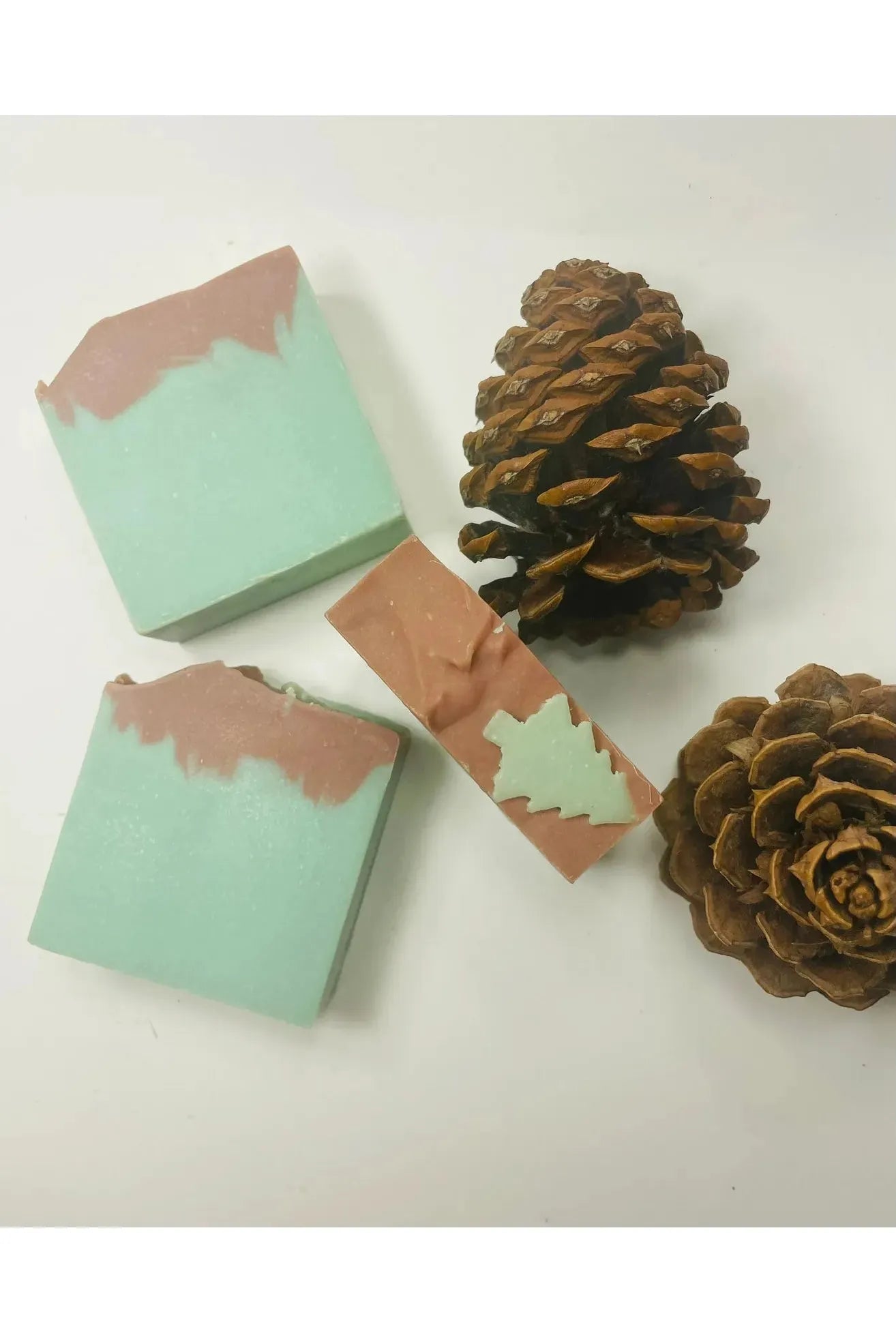 Black Sea Soaps - Honey Roasted Pine Cone Soap Bar